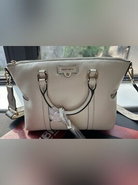 Nine West Ivory Pebbled Satchel with Gold Hardware NWT